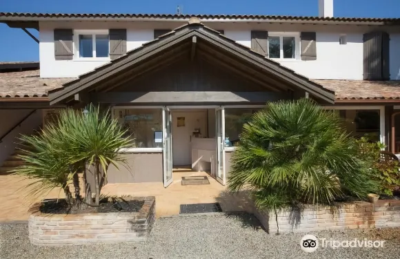 德謝恩農場酒店