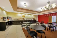 La Quinta Inn & Suites by Wyndham Port Arthur - breakfast