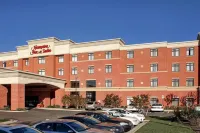 Hampton Inn & Suites Richmond/Glenside Hotels in Dumbarton