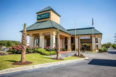 Quality Inn & Suites Civic Center Hotels near Florence Veterans Park