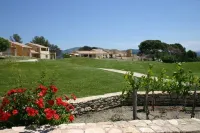 Madame Vacances Résidence Provence Country Club Hotels in Saumane-de-Vaucluse