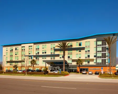 Aloft Ontario-Rancho Cucamonga Hotels in San Bernardino County