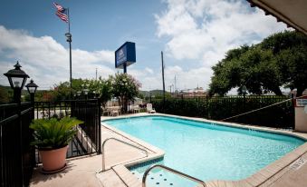 Lone Star Inn Kerrville/Fredericksburg