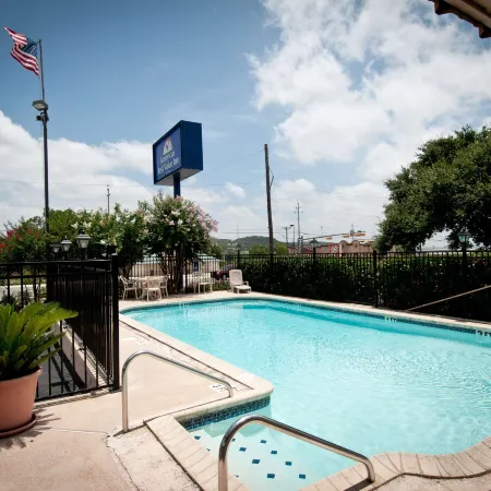 Lone Star Inn Kerrville/Fredericksburg