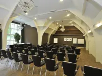 เฟลตเชอร์ โฮเทล - เรสเตอรองต์ วิคตอเรีย - โฮนเดอร์ลู โรงแรมในฮอนเดอร์ลู