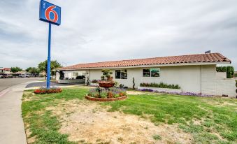 Motel 6 Manteca, CA