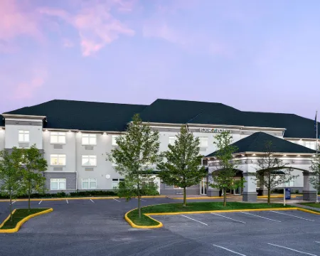 Four Points by Sheraton Barrie Hotels in Barrie