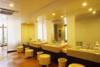 The Moon Beach Museum Resort - Spa