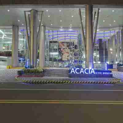 Acacia Hotel Manila Hotel Exterior
