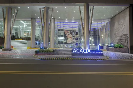 Acacia Hotel Manila Отели рядом с достопримечательностью «Мондрийская резиденция Condominium Corporation»