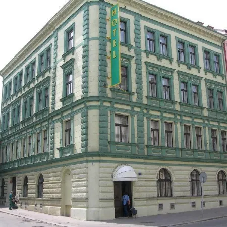 La Boutique Отели рядом с достопримечательностью «Крепость Вышеград»