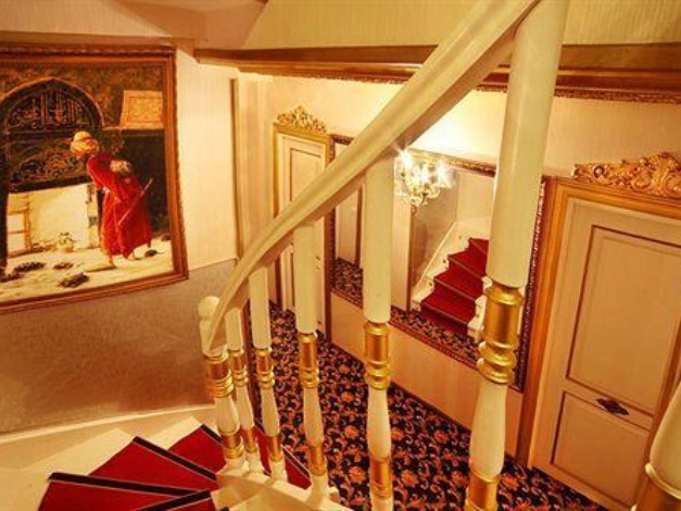 Sultan Tughra Hotel