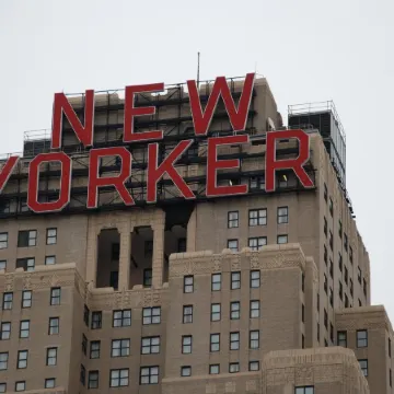 The New Yorker Hotel by Lotte Hotels Отели рядом с достопримечательностью «Парк «Хай-Лайн»»