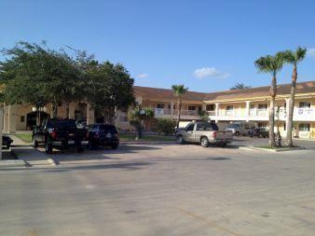 Texas Inn and Suites City Center at University Dr.