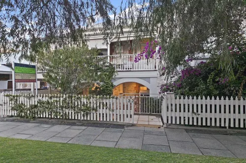 Arundel's Boutique Accommodation Hotels in Fremantle