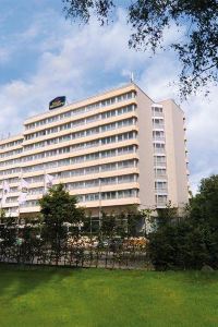 Find Hotels Near Evangelische Hoffnungskirche, Leverkusen for 2021 |  Trip.com