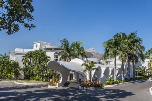 NH Haiti El Rancho Hotel di Petionville
