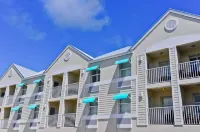Silver Palms Inn