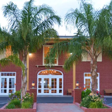 Best Western Plus Hill House