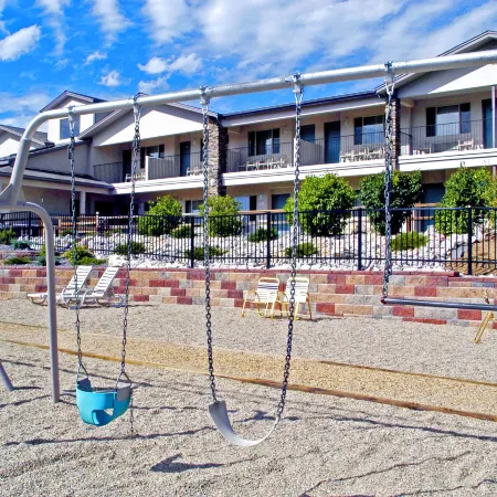 Best Western Plus Silver Saddle Inn