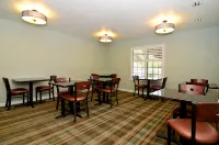 Best Western Plus Stevenson Manor - breakfast