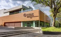 Estelar Villavicencio Hotel & Centro de Convenciones Hotel dekat Bioparque Los Ocarros