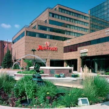 Marriott East Lansing at University Place