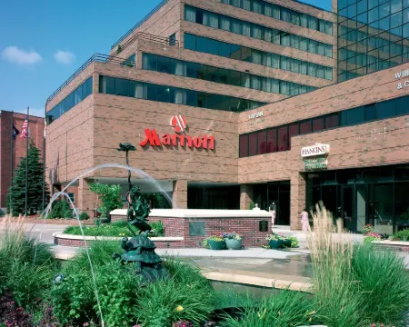 マリオット イースト ランシング アット ユニバーシティ プレイス ランシングのホテル