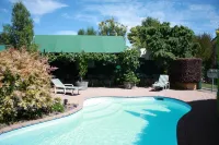 Commodore Court Motel Hoteles en Rapaura