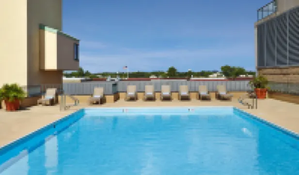 新奧爾良希爾頓河景酒店