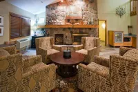 AmericInn by Wyndham Alexandria فنادق في Alexandria