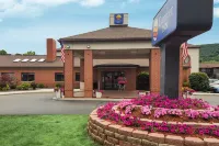Quality Inn Hotels in Corning