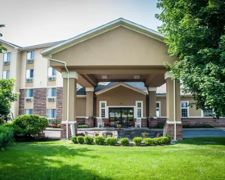 Comfort Inn University Hotels in Amherst
