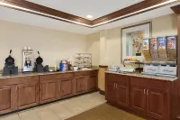Country Inn & Suites by Radisson, Chester, VA - breakfast