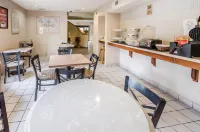 Econo Lodge London North - breakfast