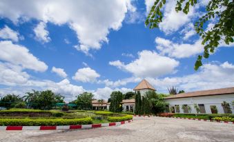 Waterford Valley Chiangrai Golf Course and Resort