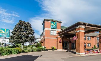 Quality Inn & Suites Garden of the Gulf