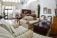 Stille Woning Guesthouse Hotels in White River