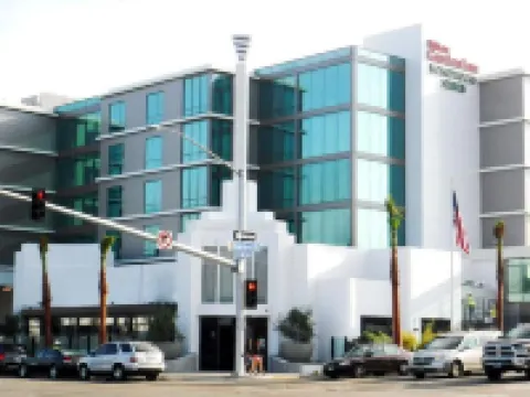 Hilton Garden Inn San Diego Downtown/Bayside Hotels near Santa Fe Depot