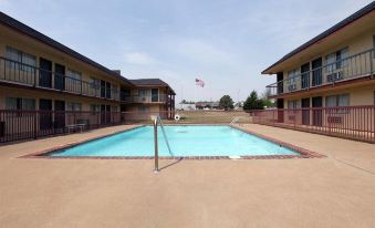 Castle Inn & Suites by OYO Chickasha