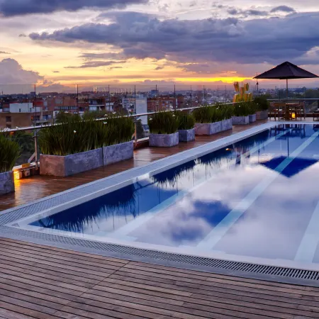 Cité Hotel Отели рядом с достопримечательностью «Зона T»