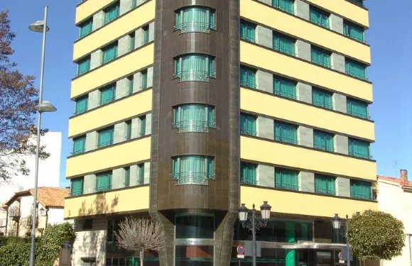 美麗都德爾蒙卡約酒店