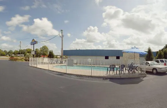 巴恩韋爾戴斯酒店