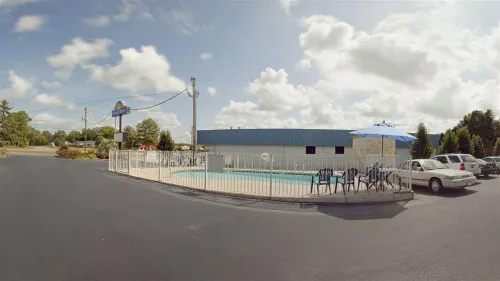 Days Inn by Wyndham Barnwell