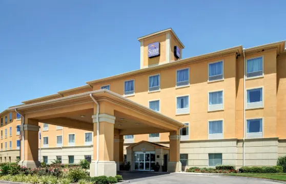 米德蘭西舒眠套房酒店