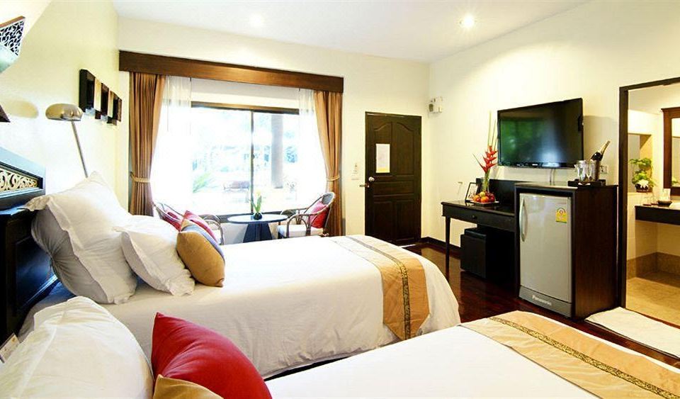 1. 라루나 호텔 &..