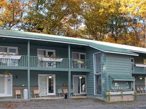 Catskill Mountain Lodge