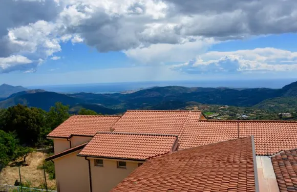 塞勒涅別墅酒店