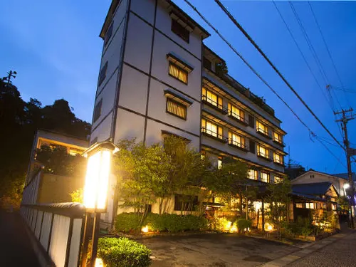Kinosakinoyado Ryokufukaku 도요오카 호텔