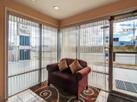 อีโคโน ลอดจ์ โรอาโนค ซิวิค เซ็นเตอร์ โรงแรมในโรอาโนค